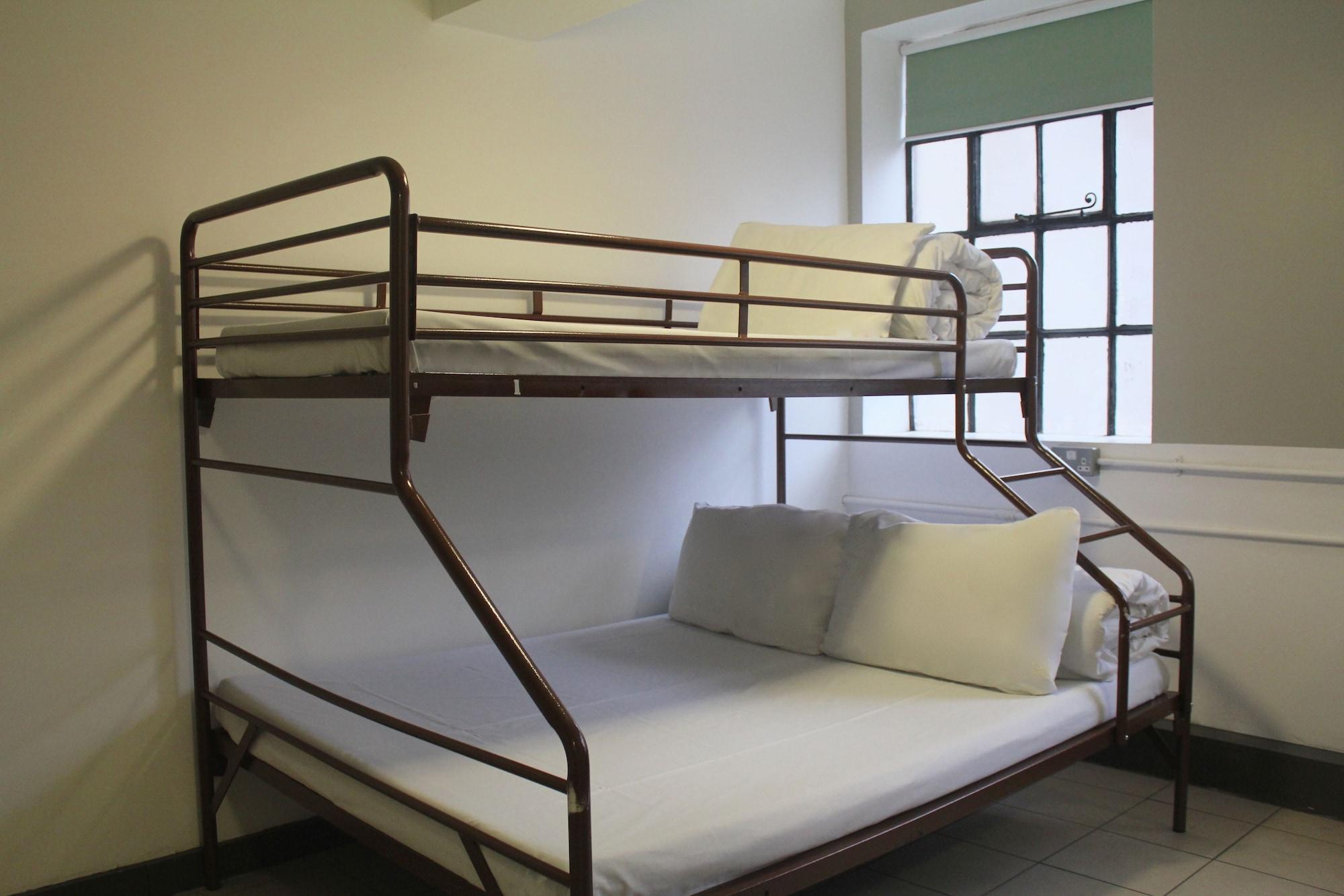 Rest Up Hostel ลอนดอน ภายนอก รูปภาพ