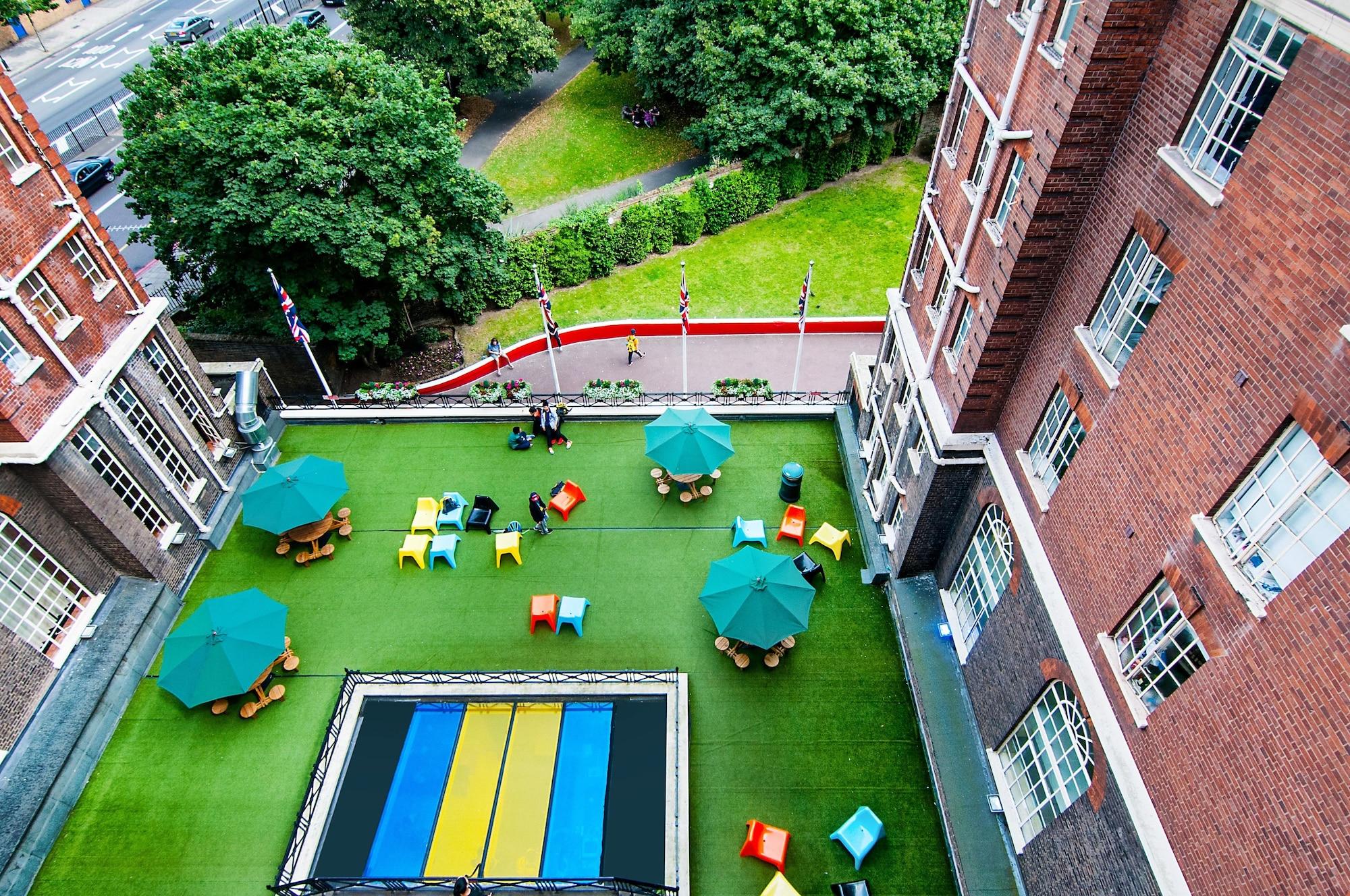 Rest Up Hostel ลอนดอน ภายนอก รูปภาพ